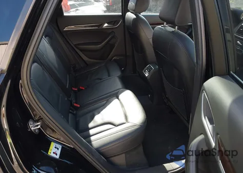 2015 Audi Q3 2.0T Premium Plus z USA, uszkodzony, nr VIN WA1GFCFS0FR006032